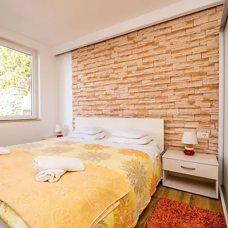 Stunning Old Town View Apart. Lenka